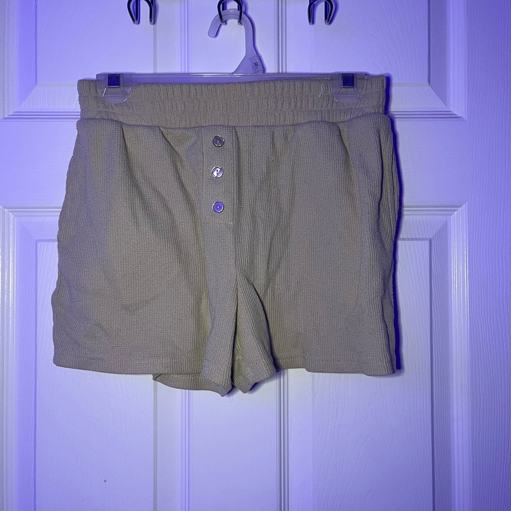 High waisted lounge shorts